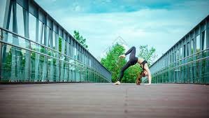 廉颇老矣？四旬老汉詹姆斯半场9投2中，仅得4分2板2助攻